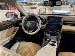 تويوتا أفالون